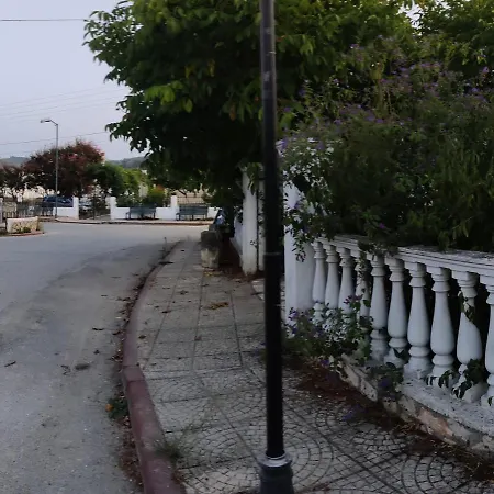 Logas Villa Peroulades (Corfu)